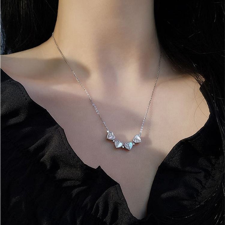 Lucky Clover Heart Pendant Necklace