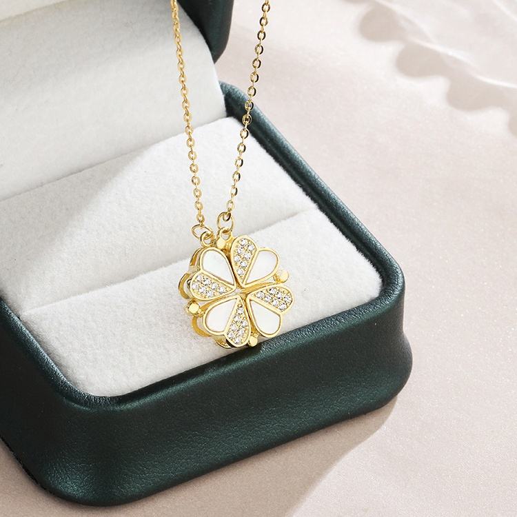 Lucky Clover Heart Pendant Necklace
